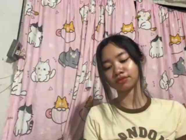 SumikoFyffe webcam