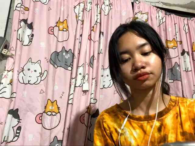 SumikoFyffe webcam