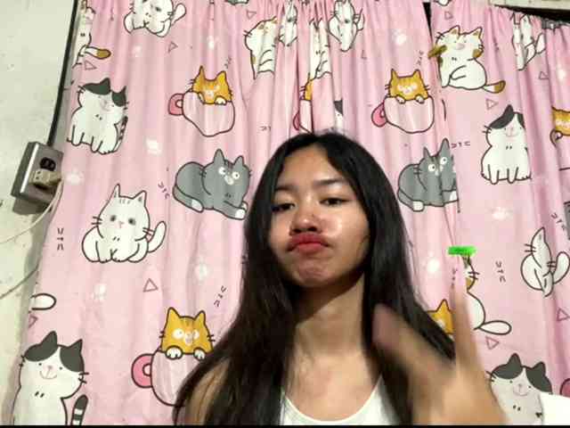 SumikoFyffe webcam