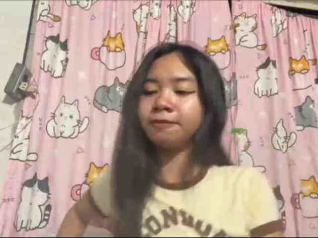 SumikoFyffe webcam