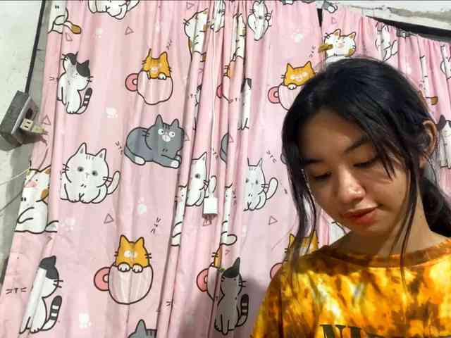 SumikoFyffe webcam
