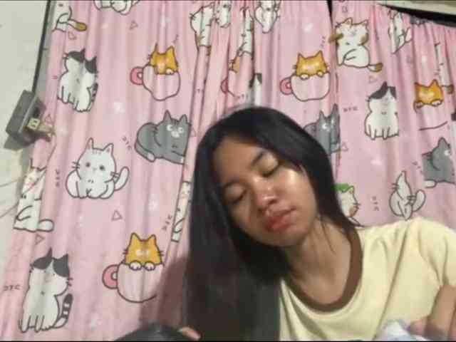 SumikoFyffe webcam