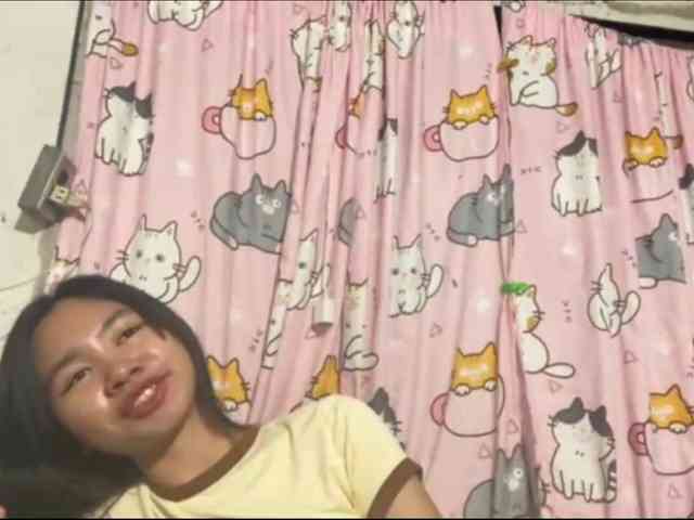 SumikoFyffe webcam