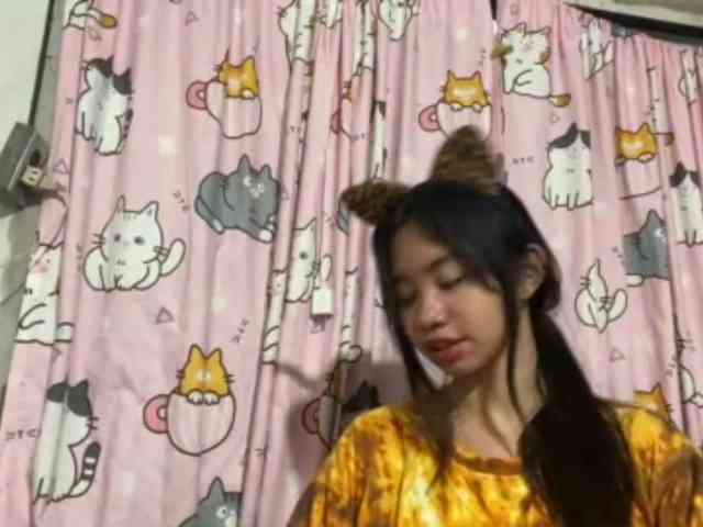 SumikoFyffe webcam