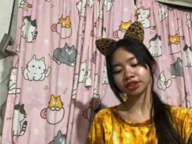 SumikoFyffe webcam