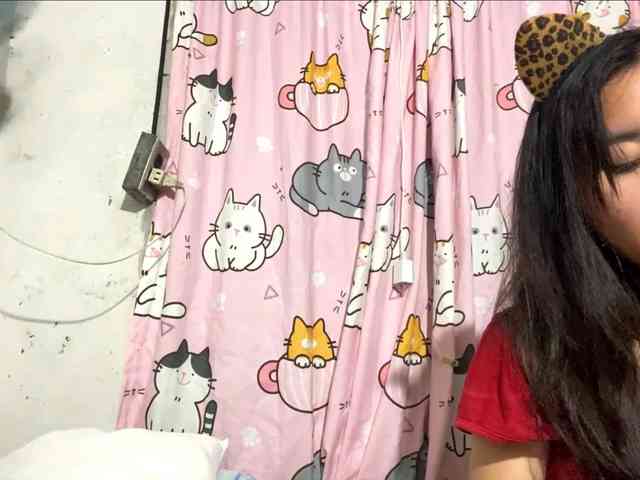 SumikoFyffe webcam