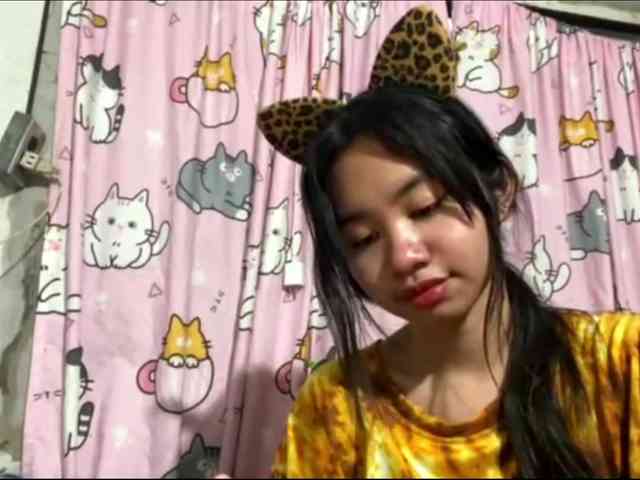 SumikoFyffe webcam