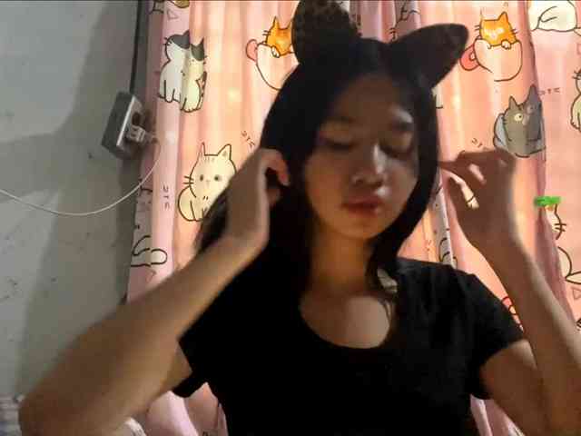 SumikoFyffe webcam
