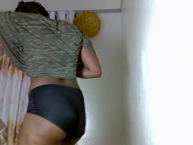 Sexxyfrey live cam on BongaCams