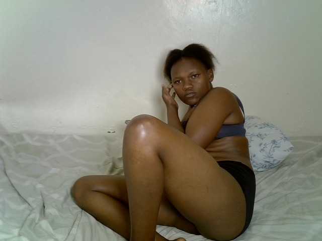 Sexxyfrey live cam on BongaCams