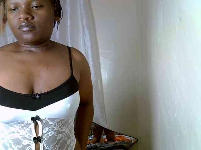 Sexxyfrey webcam