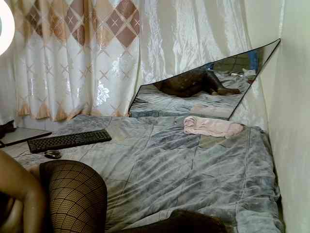 Sexxyfrey webcam