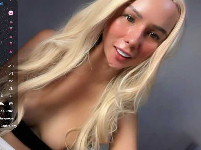 Manddeexx — live trans cam