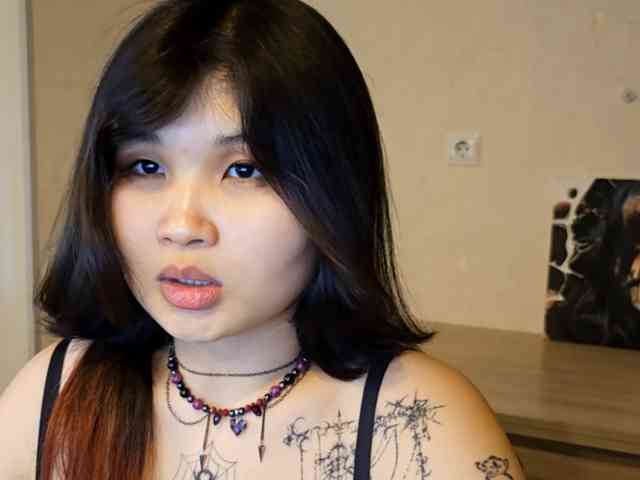 lenayobondio Live Webcam on BongaCams