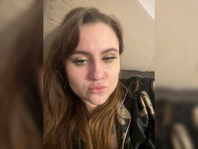 alina08's BongaCams show and profile