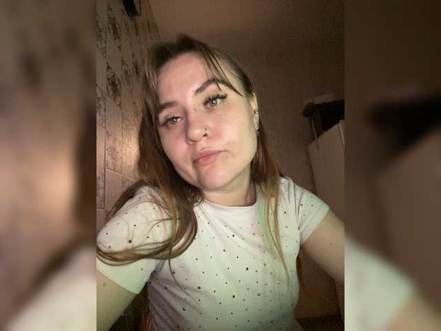alina08 live cam on BongaCams