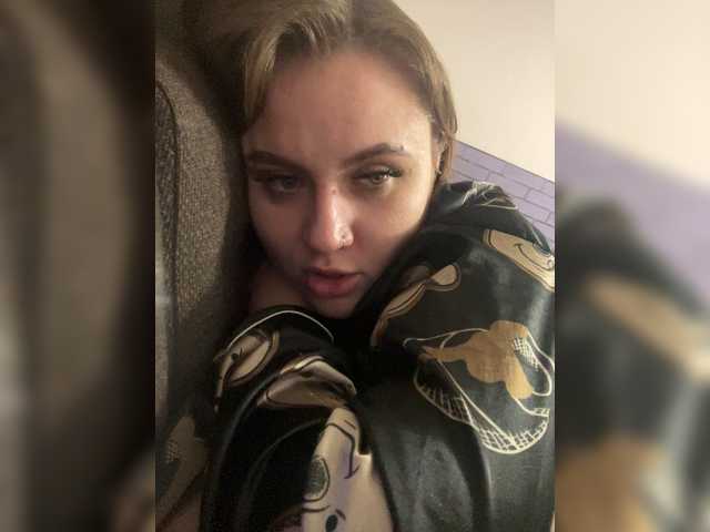 alina08's BongaCams show and profile