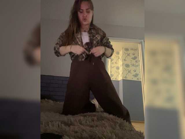 alina08 live cam on BongaCams
