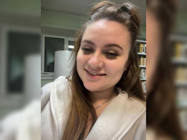 alina08's BongaCams show and profile