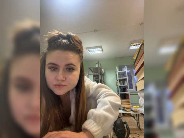 alina08's BongaCams show and profile