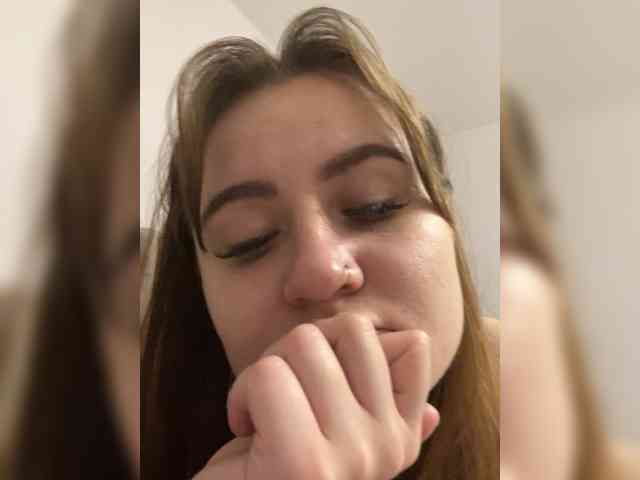 alina08 webcam