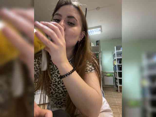 alina08 webcam