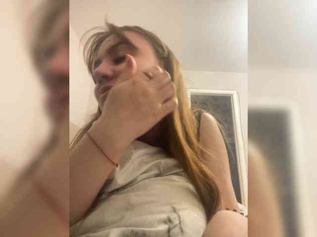 alina08 webcam