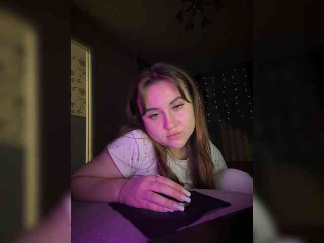 alina08 webcam
