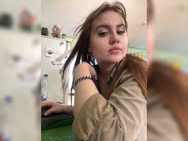 alina08 webcam