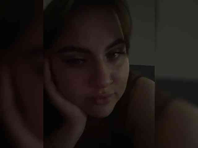 alina08 webcam
