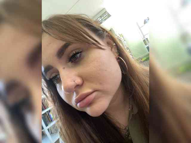 alina08 webcam