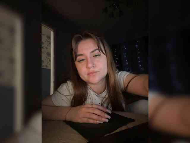 alina08 webcam