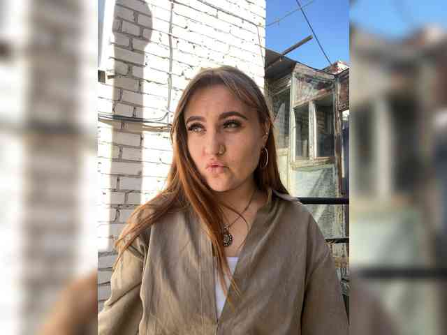 alina08 webcam