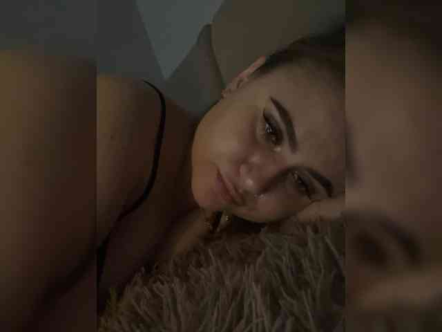 alina08 webcam