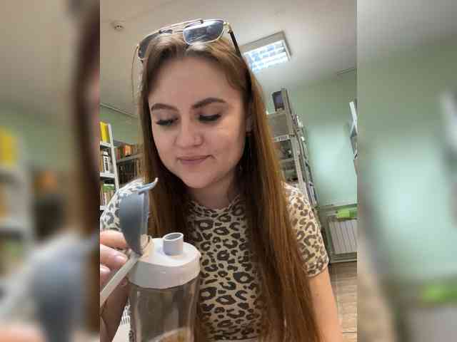 alina08 webcam