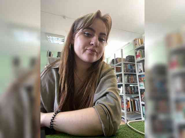 alina08 webcam