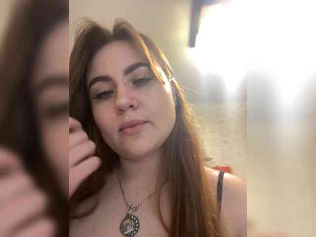 alina08 webcam