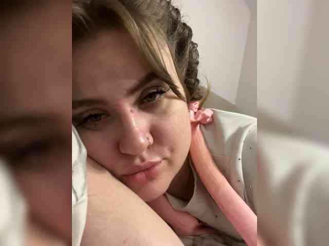 alina08 webcam