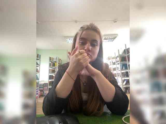 Модель: alina08