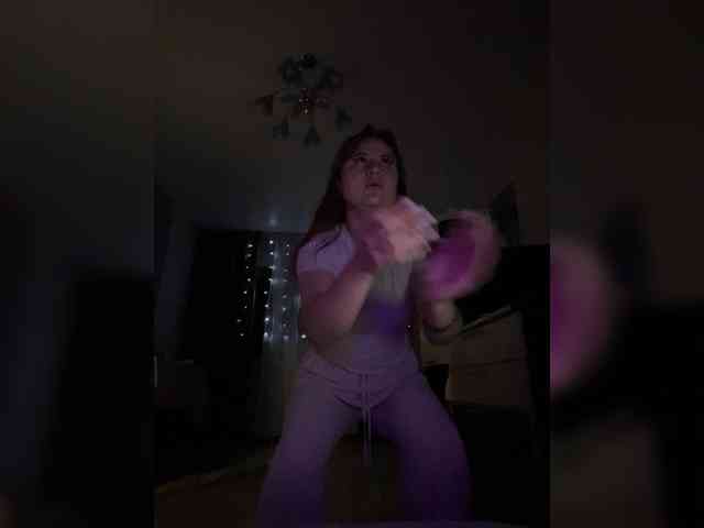 alina08 webcam