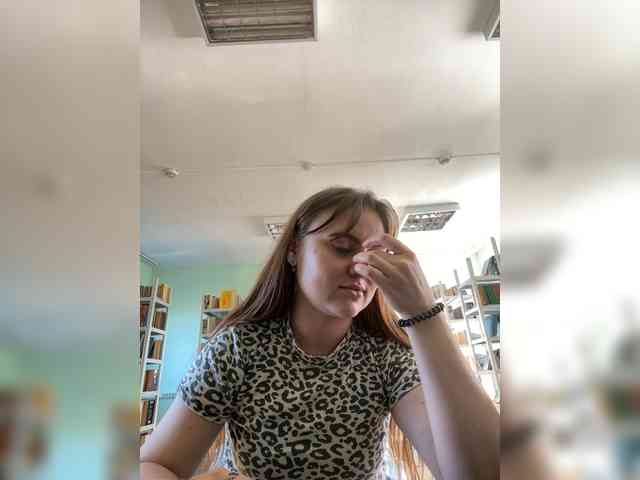 alina08 webcam