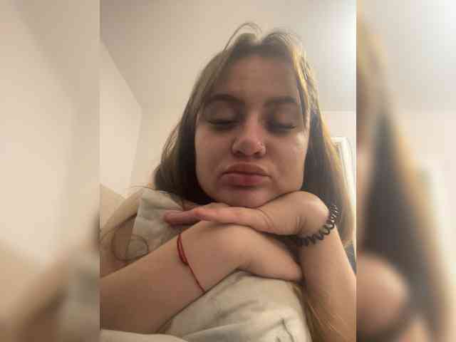 alina08 webcam