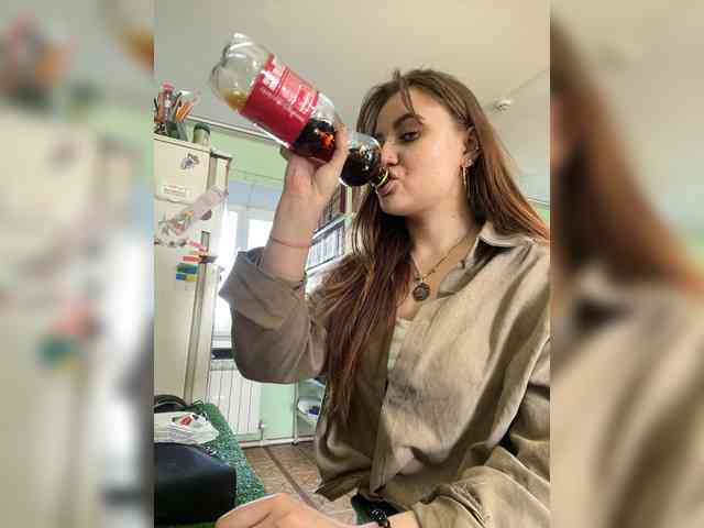 alina08 webcam