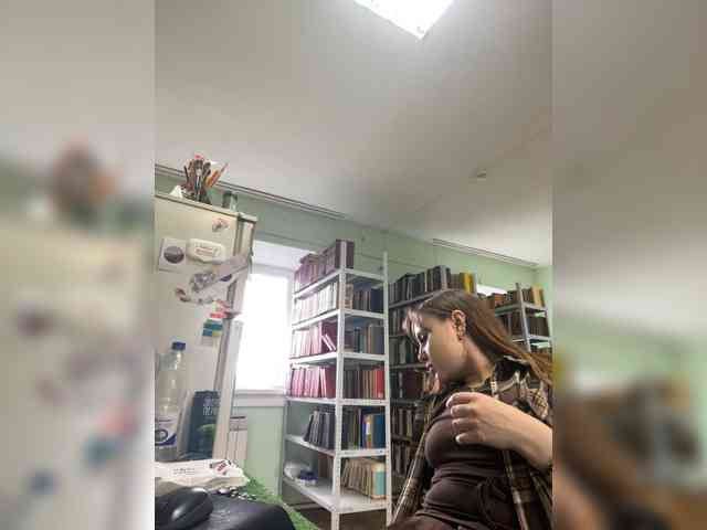 alina08 webcam