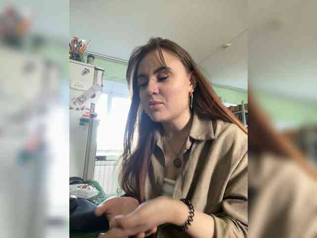 alina08 webcam