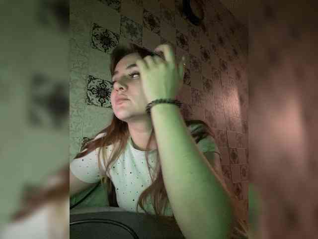 alina08 webcam