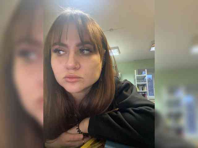 alina08 webcam