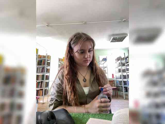 alina08 webcam