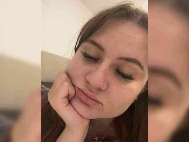 alina08 webcam
