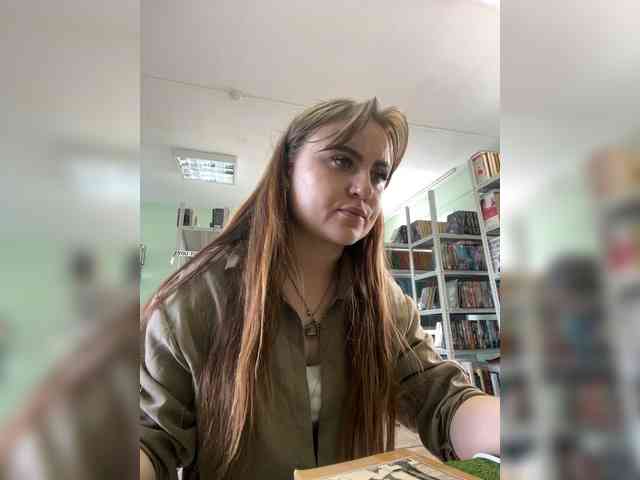 alina08 webcam